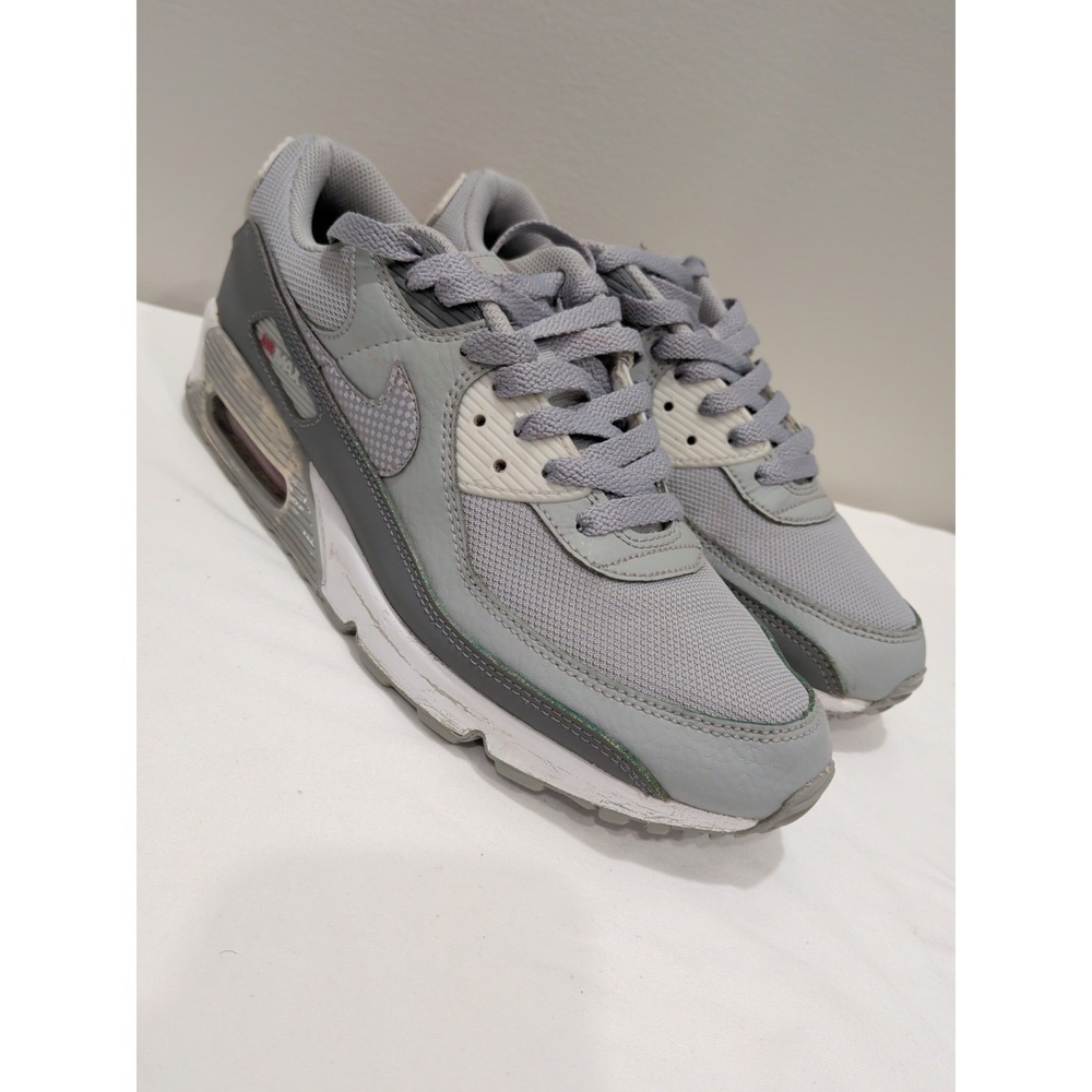 Nike Air Max 90 Light Smoke Grey Red Size 10.5 DM9102-001